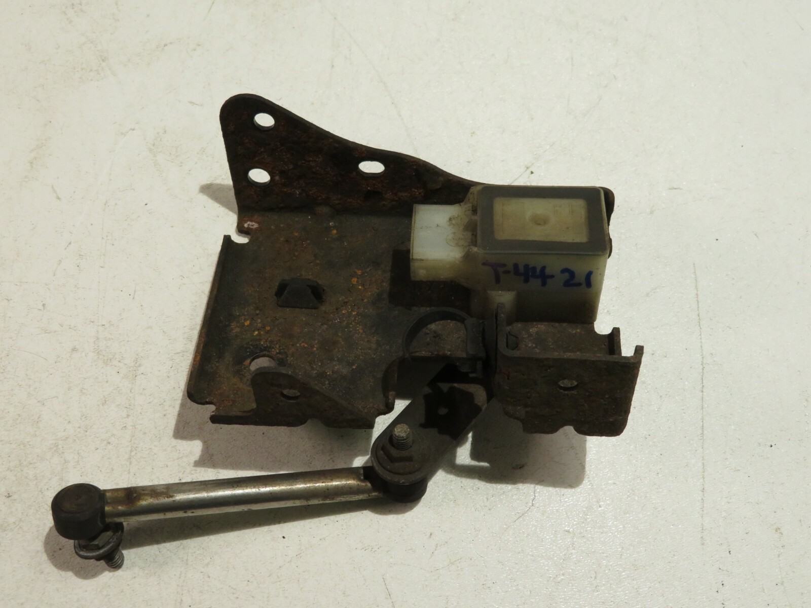 2014-2019 MASERATI GHIBLI SQ4 REAR RIGHT SUSPENSION LEVEL CONTROL SENSOR OEM