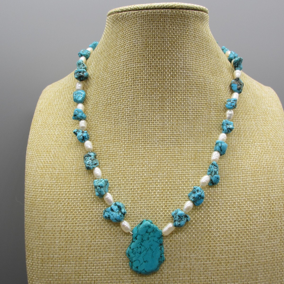 Necklace Dyed Howlite Stones Simulated Turquoise Nuggets White
