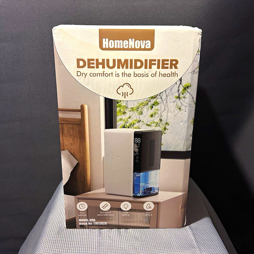 HomeNova D9A Mini Dehumidifier 2300ml Tank 64W 220-240V White/Black