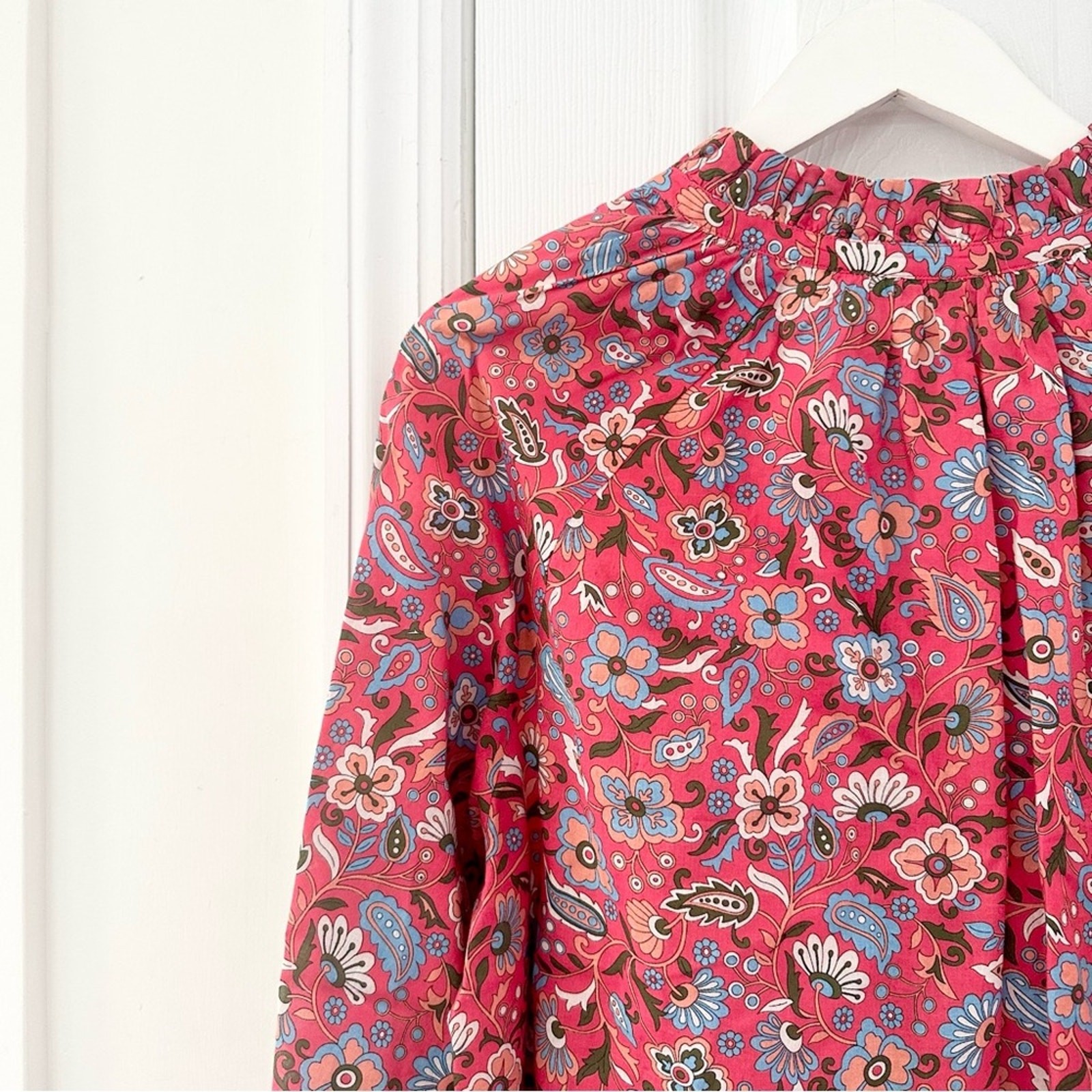 Boden Red Smocked Cuff Printed Split Neck Top Rad… - image 14