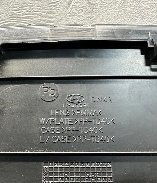 2023 Hyundai Tucson Speedometer Gauges Instrument Cluster 4k Miles OEM - Image 3 of 4