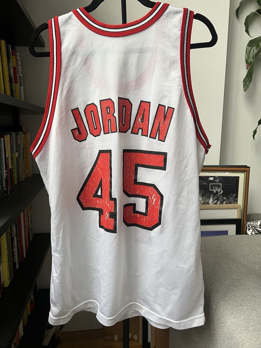 Vintage Michael Jordan #45 Champion Chicago Bulls Jersey White