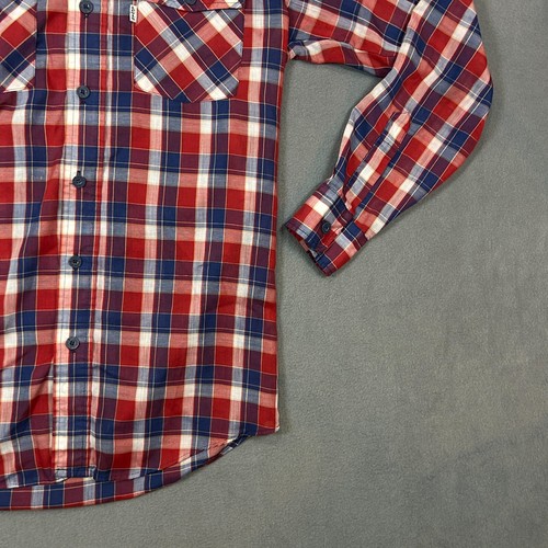Vintage Levi's Shirt Mens Small Red Plaid Button Up Shirt Made in USA Pockets - Picture 7 of 14