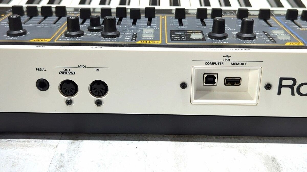 Roland GAIA SH-01 Synthesizer 37 Keys Used free shipping Roland GAIA SH-01 Synthesizer 37 Keys Used free shipping