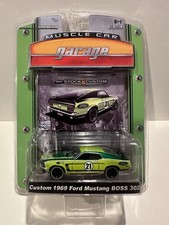 GREENLIGHT MUSCLE CAR GARAGE CUSTOM 1969 FORD MUSTANG BOSS 302 GREEN MACHINE 🔥
