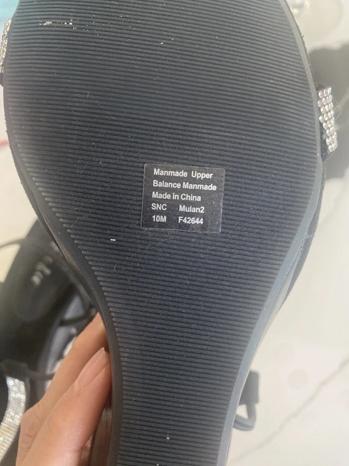 Style & Co Black Wedges with Bead Accents Women's Size 10 - Image 4 of 4