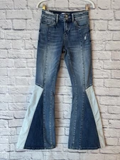 Bell bottom Women’s Vervet Distressed Festival Patch Flare 26 27