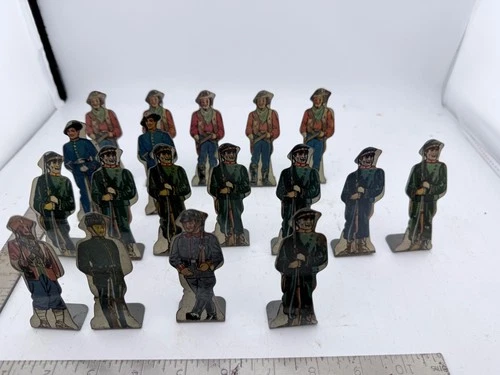 Vintage Marx Soldiers of Fortune lot with 18 Targets