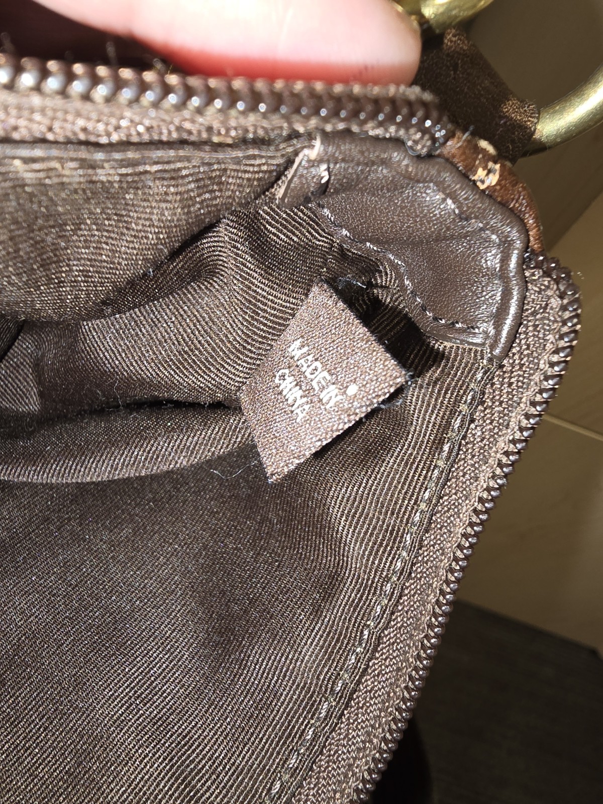 COACH Brown Patchwork Crossbody Swing Pack Should… - image 10