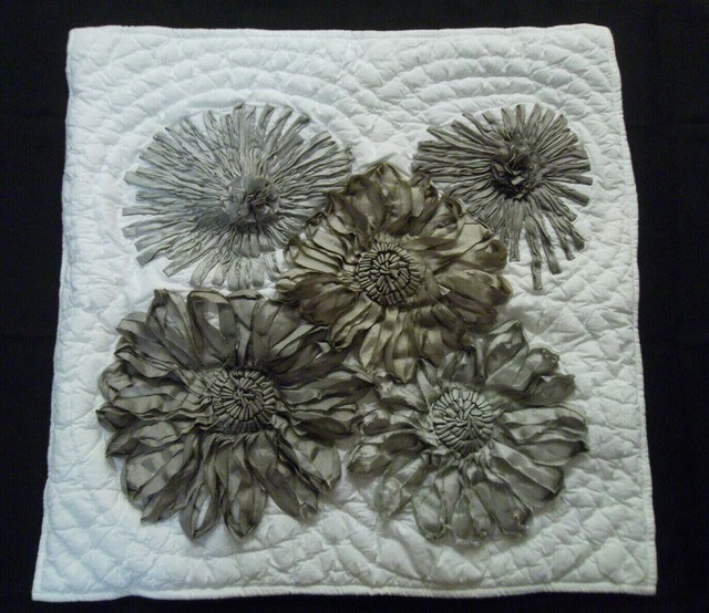 Tahari Home Gray White Embroidered Pillow Sham Floral Medallion Env