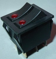 Doppel Wippenschalter, Einbauschalter, Beleuchtet Ein/Aus, 15A 250V, S61S