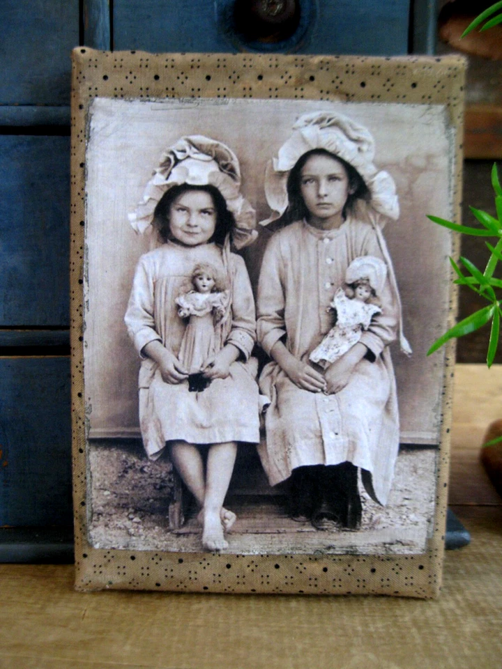 5 x 7 Calico Covered Canvas Old Photo Print Girls w Dolls - Image 2 of 4