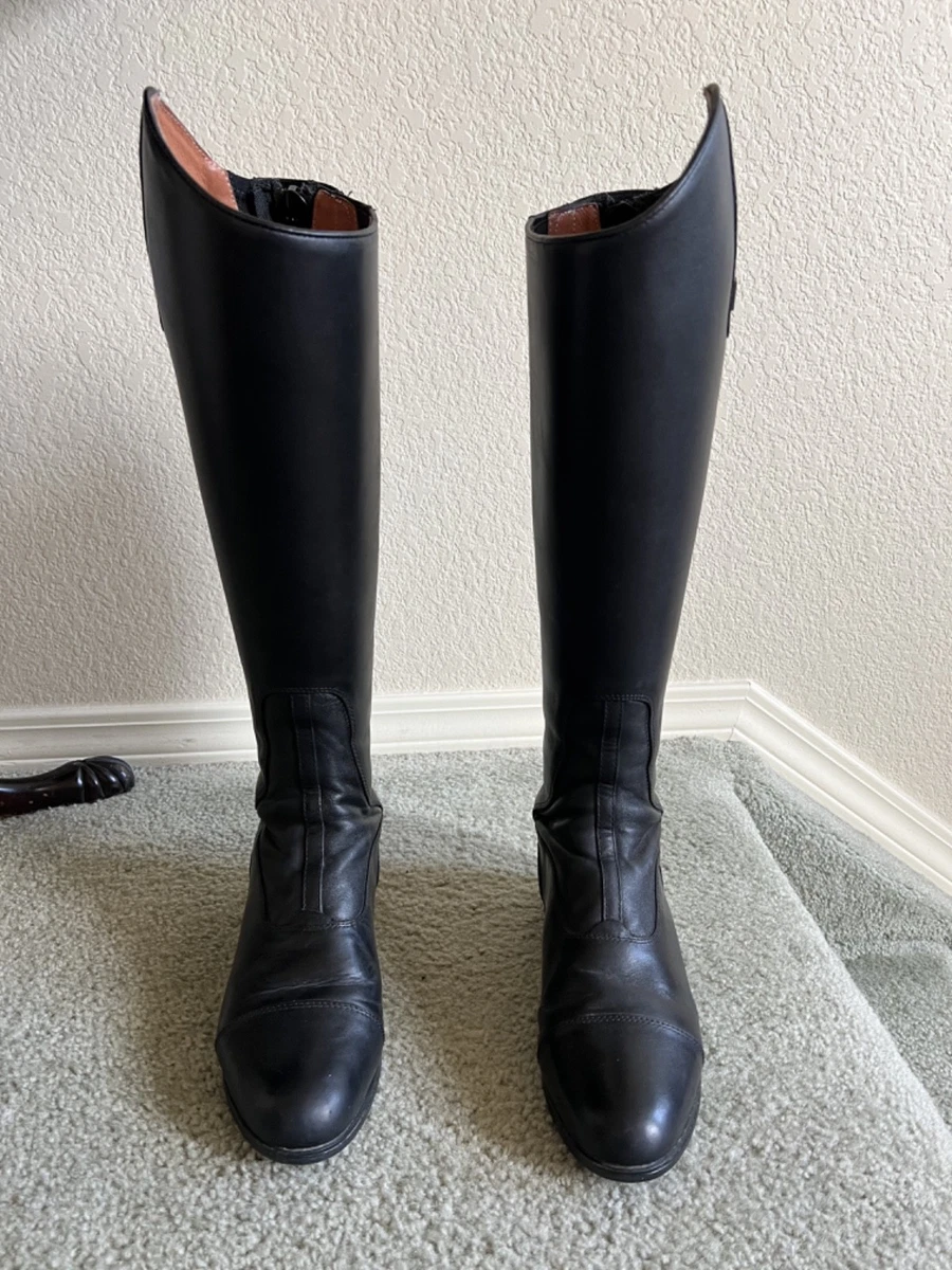 Bottes hauteur genou en daim marron foncé Tod's, €522