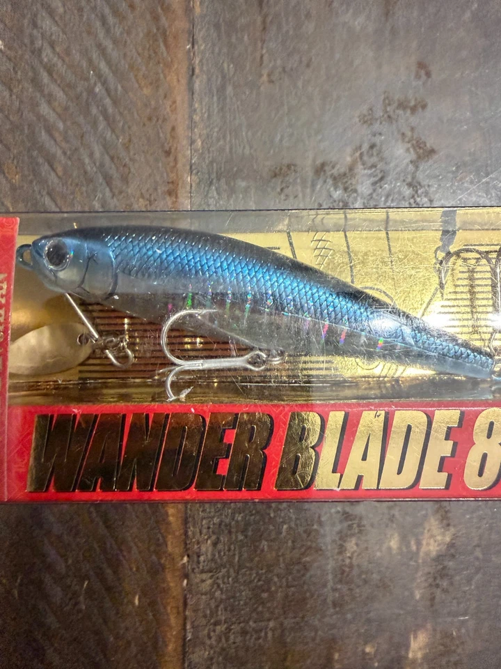 Lucky Craft Wander Blade 80SS - цвет зебры Aurora черный - Изображение 3 из 3