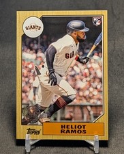 Heliot Ramos 1987 Rookie RC 2022 Topps Update Series Card #87TBU-41 Giants. rookie card picture