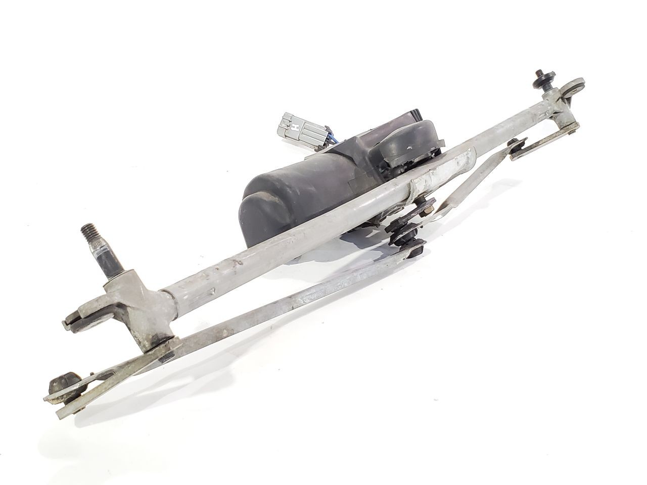 Used Part fits: 2003 Maserati SPYDER CC Grade A