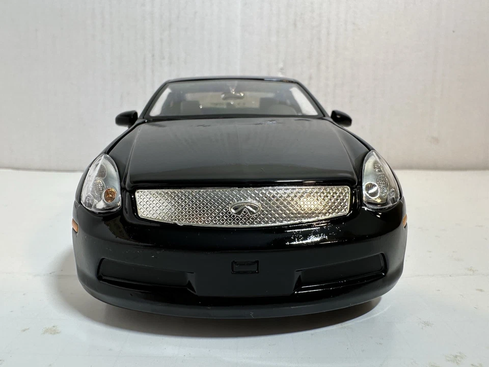 COCHE MODELO DIECAST JADA DUB CITY INFINITI G35 NEGRO 1:24 NUEVO SIN CAJA Foto 2 de 4