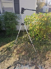Bogen Manfrotto 3001N Aluminum Tripod With 3433/501 Head and MBAG75PN Case