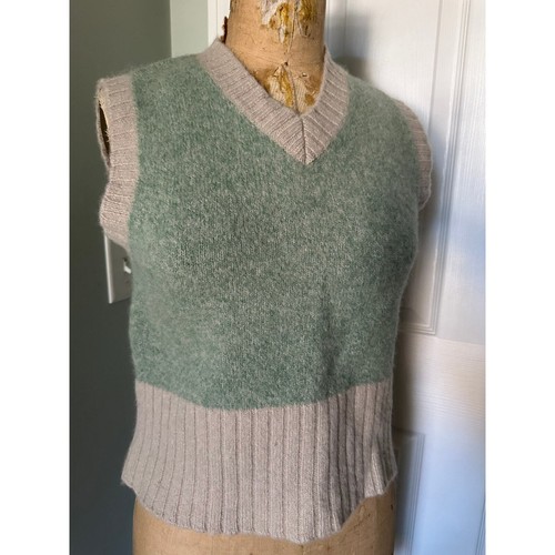 Vintage woman wool vest sage green cream sweater sleeveless v neck Maurices sz M - Picture 5 of 13