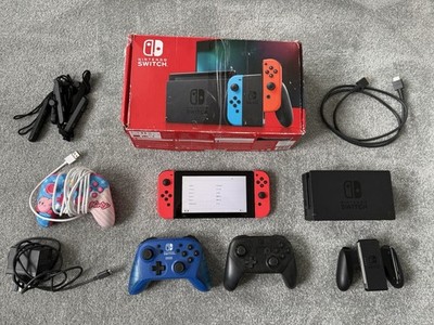 Nintendo Switch mit Zubehör & Originalkarton