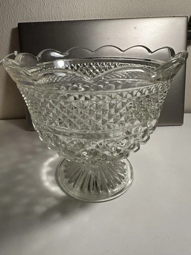 Vintage Anchor Hocking Wexford Footed Bowl Diamond Pressed Glass Clear Compote