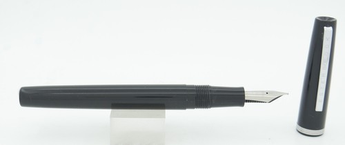 Esterbrook A101 Black & Chrome Aerometric Fountain Pen - 1950s - 2968 Broad Nib