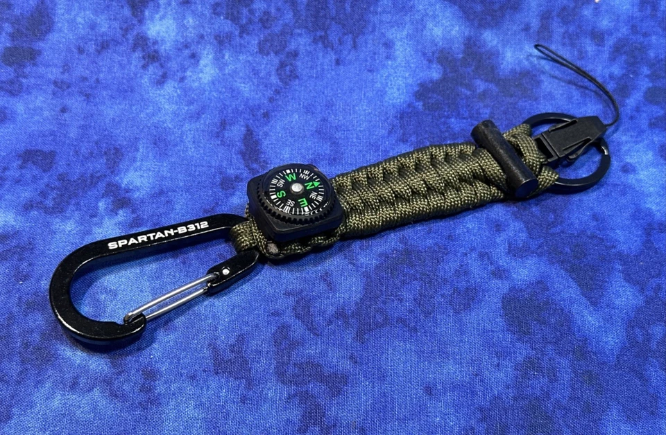 Halo LegendaryCrate ~ пара шнур ~ Spartan-B312 ~ компас - брелок - карабин - Изображение 3 из 4