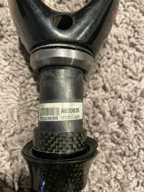 2009 Specialized S works Carbon Tapered Fork 700c 9x100mm QR Matte Black Red - Image 4 of 4