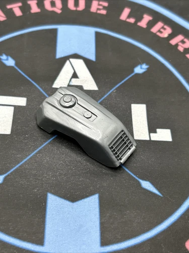 GI Joe ARAH. 1985 Silver Mirage. Parts. Backpack / Shield