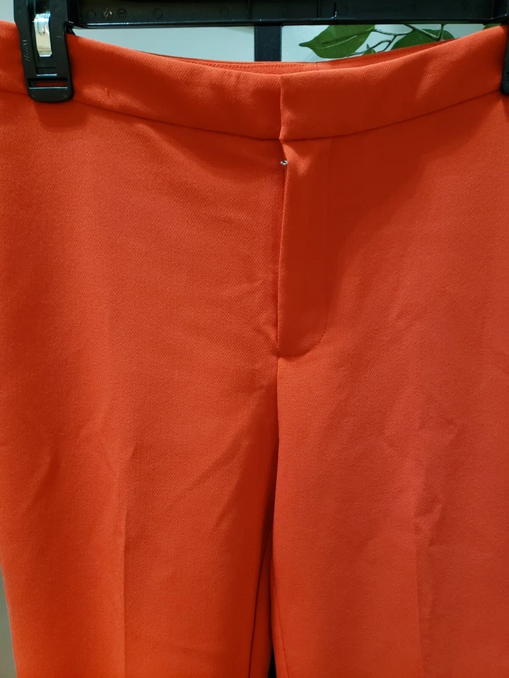 Pantalones acampanados informales de poliéster liso rojos de pierna ancha talla 4 de Nine West para mujer Foto 2 de 4