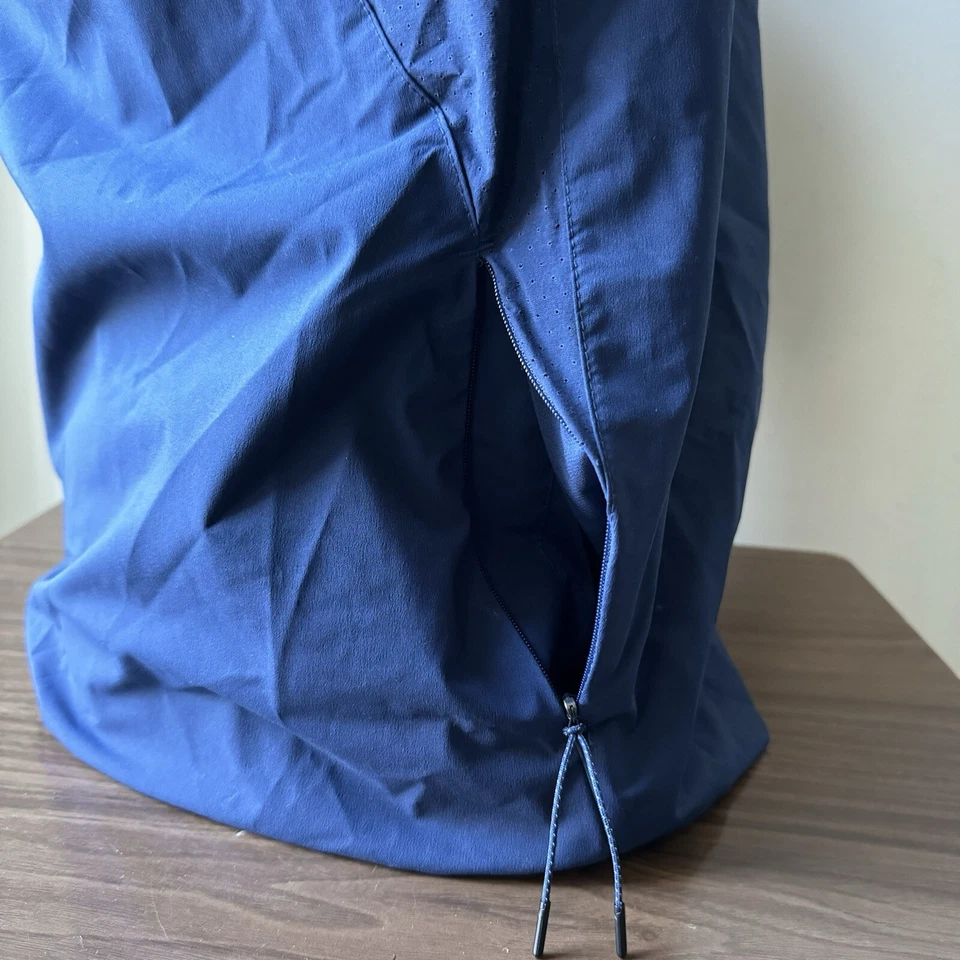 Camisa de béisbol Nike para hombre grande azul calce clásico tirar sobre bolsillos deportivos universitarios Foto 3 de 4