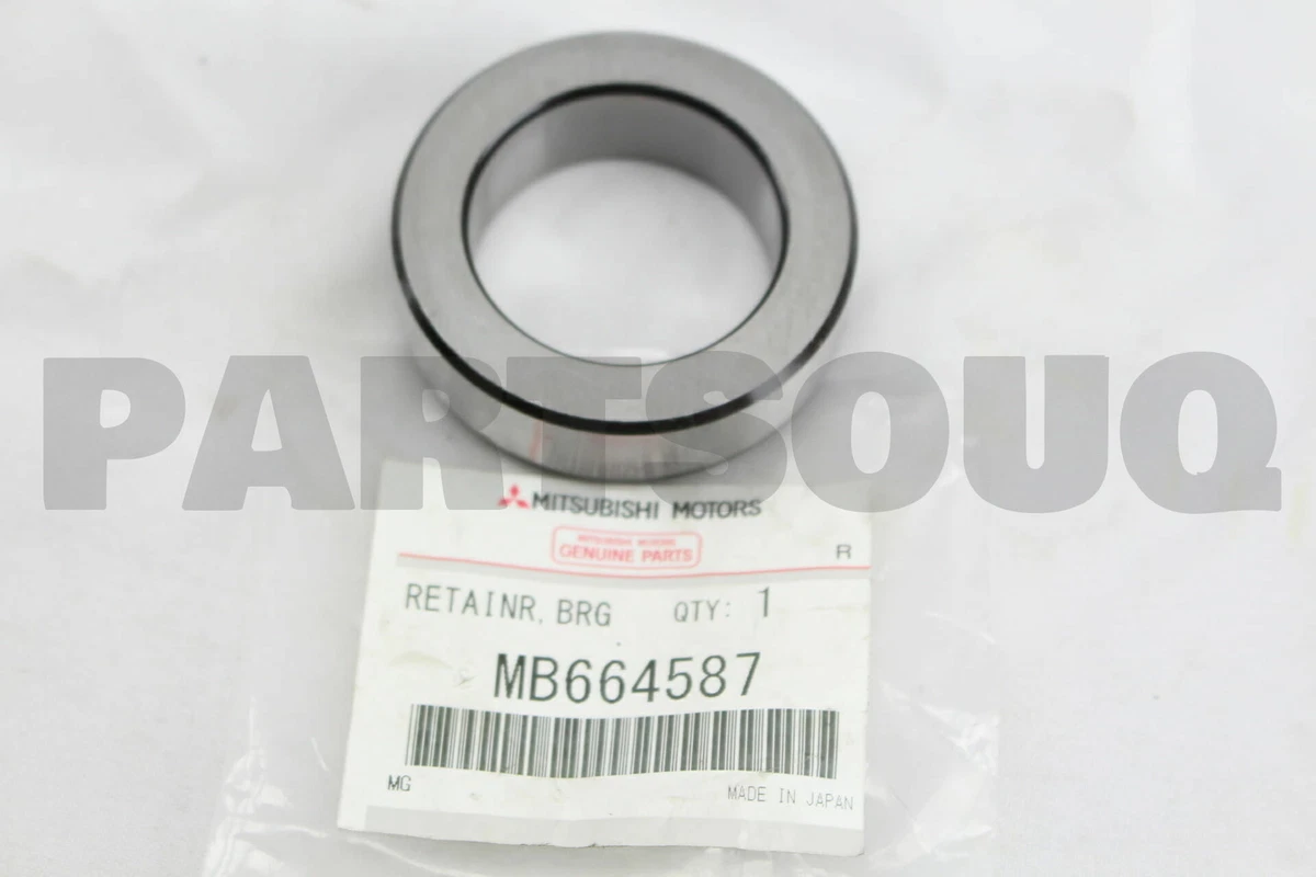 MB664587 Genuine Mitsubishi RETAINER,RR AXLE BRG,INR | eBay