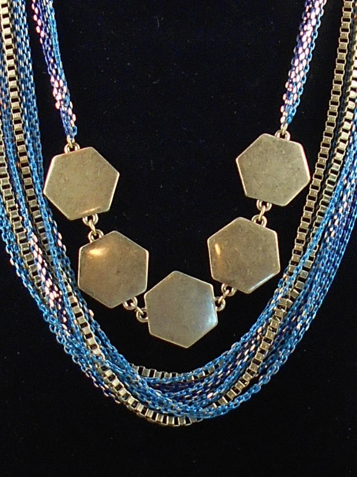 Kenneth Cole CHAIN REACTION Tri Tone Blue Geometric Multi Chain Toggle Necklace - Изображение 2 из 2