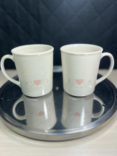 SET OF 2- CORNING CORELLE - FOREVER YOURS - PINK HEARTS - COFFEE CUPS / MUGS