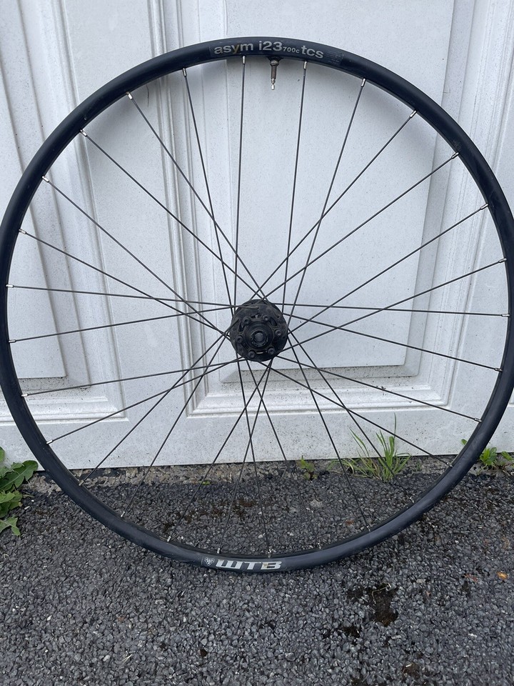 wtb asym i23p 700c rims