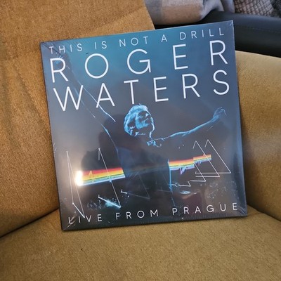 Roger Waters - This Is Not A Drill Live From Prague Black (2025 - EU - Original)