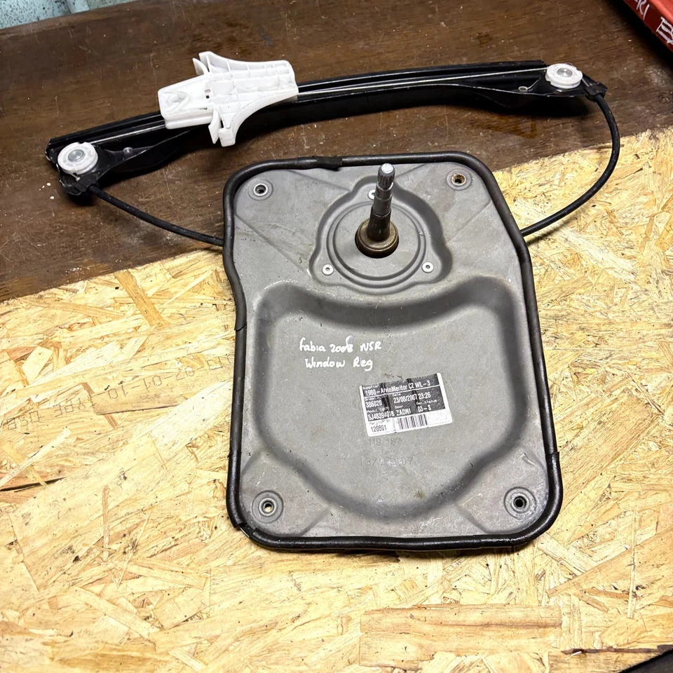 Skoda Fabia Left Passenger Ns Rear Manual Window Regulator 5j4839401b Mk2 07-14 - Image 3 of 4