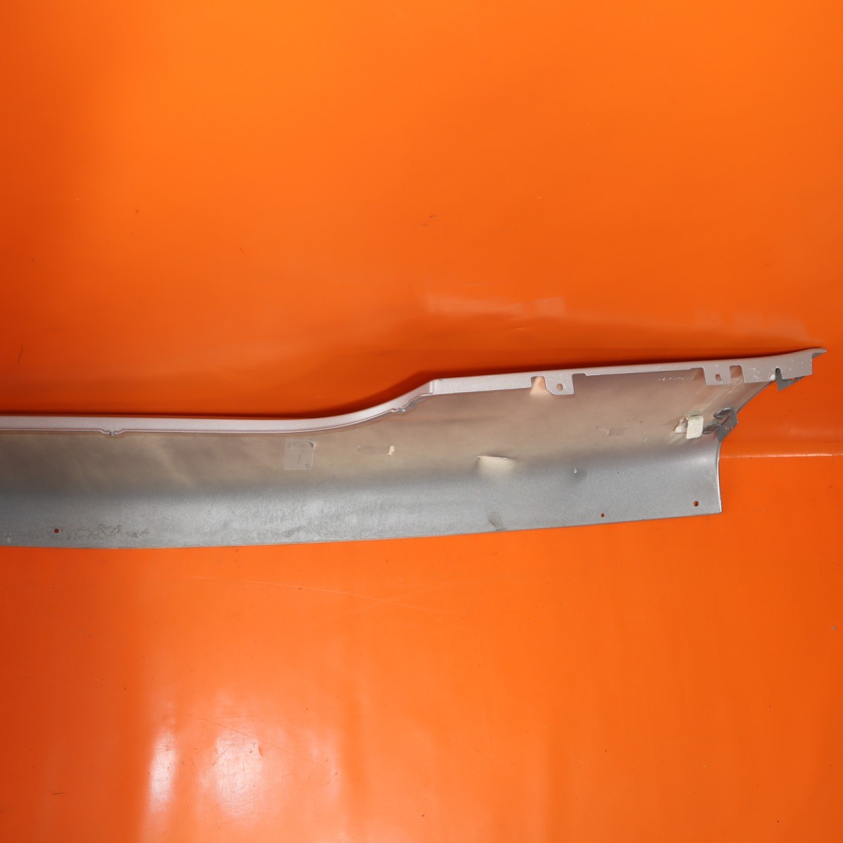 Aston Martin DB9 2005-2012 Right Rocker molding