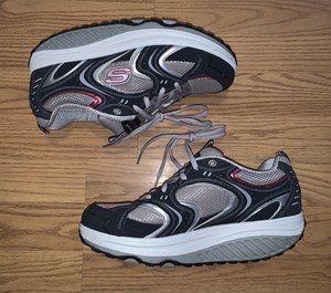 skechers shape ups size 10