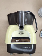 Proctor-Silex Juicit Automatic, Model #J108HA Tested & WorkingType J1 Porsilin 