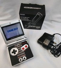 Nintendo Game Boy Advance SP AGS-001 . NES shell
