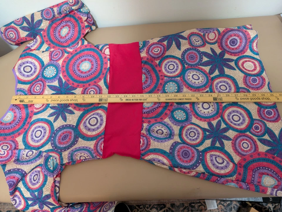 Mini vestido estilo años 60 Foto 4 de 4