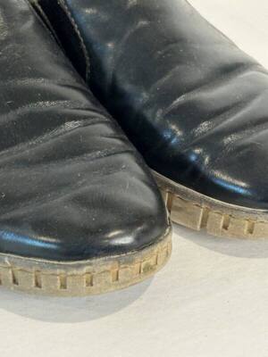 Born Mens Black Leather Slip On Shoes Loafers Tan Sole Size  display picture 1