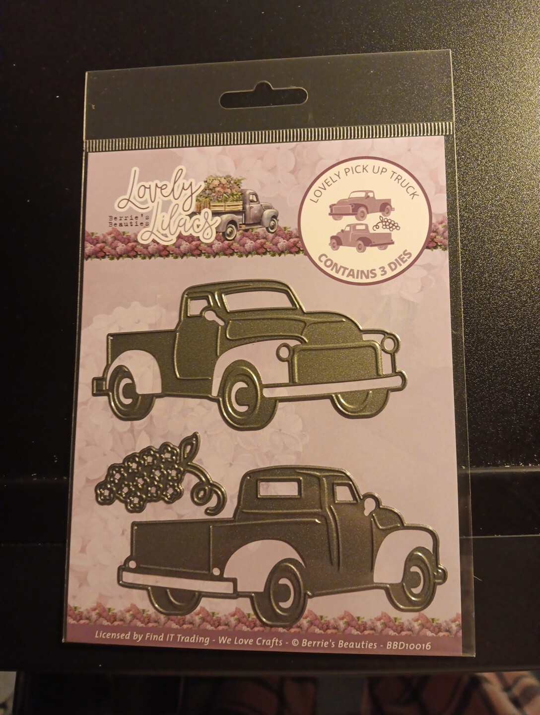 CUTTING DIES FOR SCRAPBOOKING  NEW (JJ458) LOVELY LILACS PUCK UP TRUCK