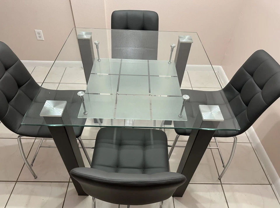 Dining Table Glass Set  - Image 4 of 4