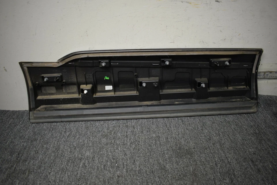 2019 AUDI Q7 LOWER MOLDING COVER LEFT SIDE FACTORY OEM - Image 4 of 4