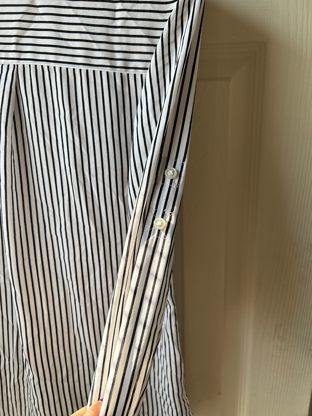 Express Top Long Sleevel Button Down Two Pocket S… - image 4