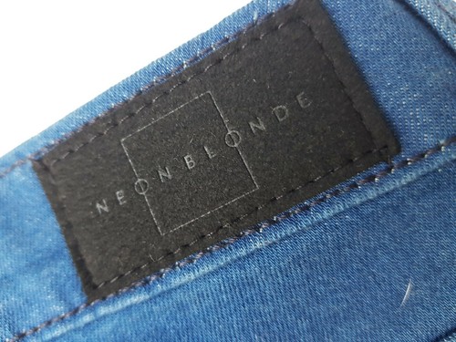 Womens Ladies Girls Mens Boys Mid Rise New with tags Demin Shorts Size 27 - Picture 5 of 7