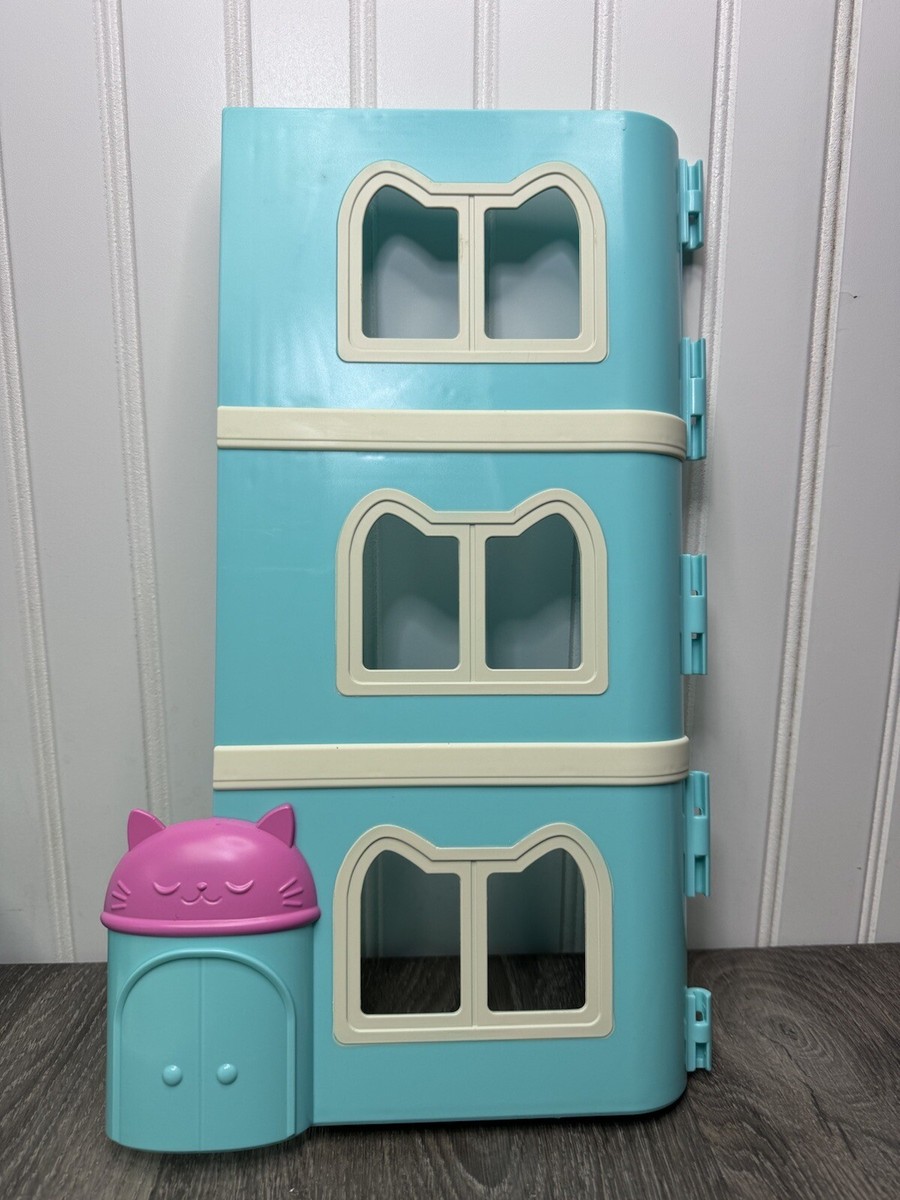Gabby's Purrfect Dollhouse Right Door Playset Replacement Part