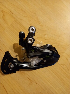 Shimano Altus RD-M2000 Schaltwerk 9fach